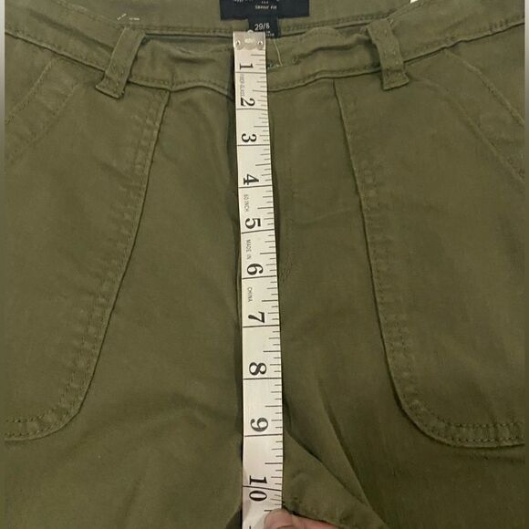 Banana Republic women’s skinny fit solid olive green pants size 29/8​​ - Picture 3 of 13